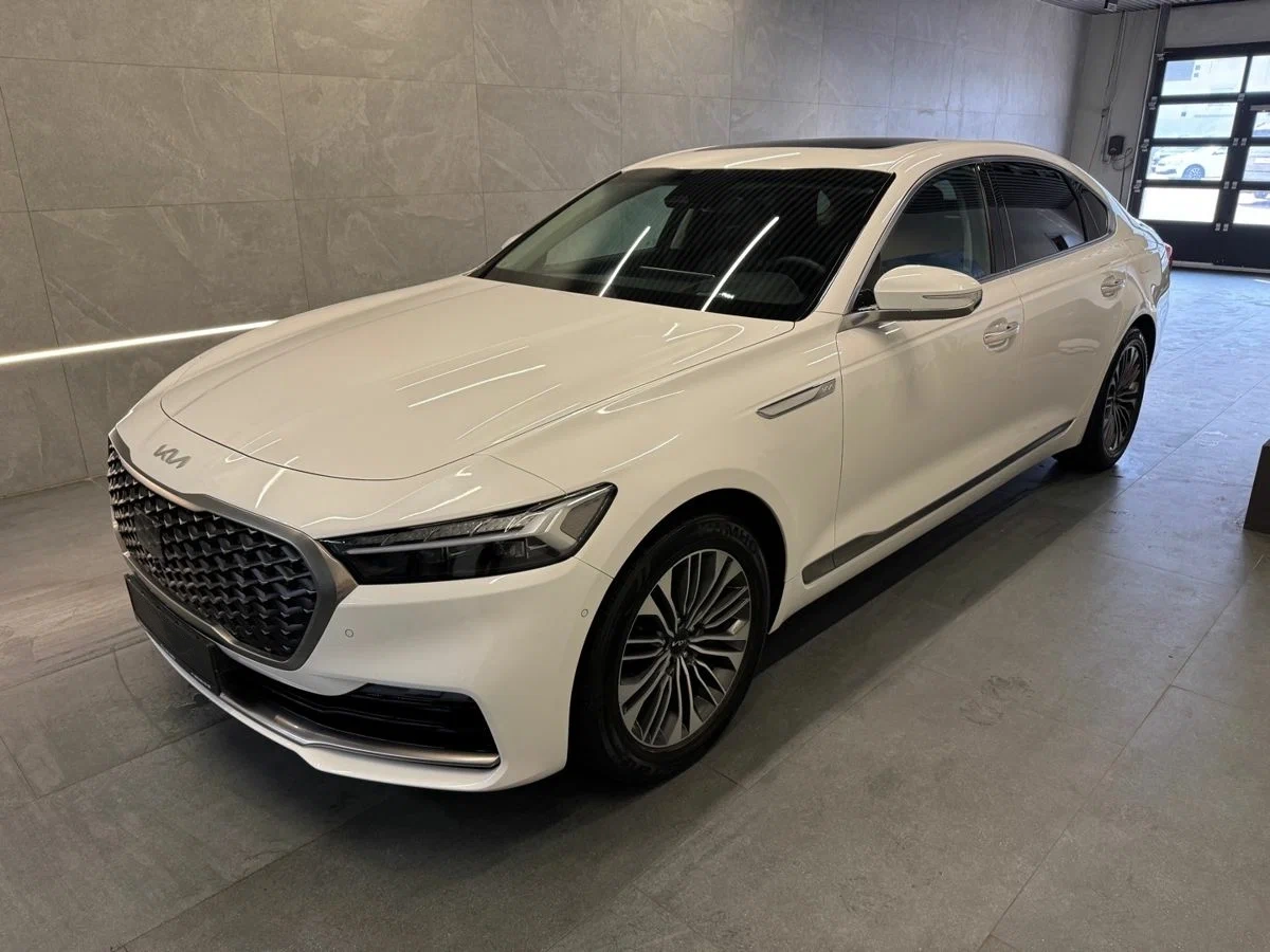 KIA K9 с салона по цене от 7 000 000 рублей